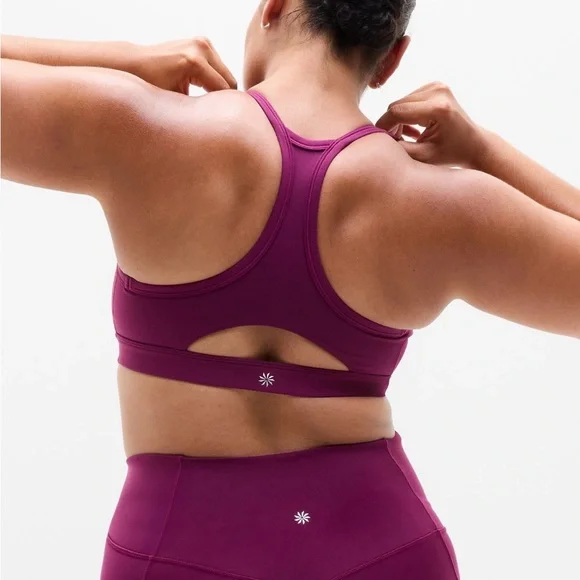 NWT Athleta Vital D-DD Sports Bra in Plum in Size M - Picture 2 of 8